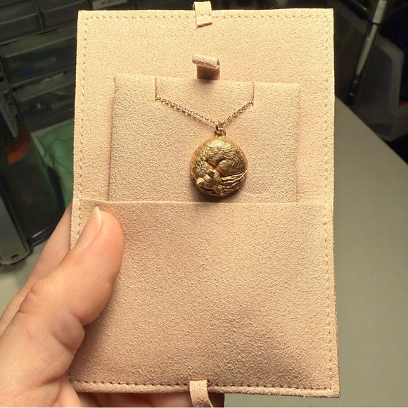 Lee Renee Large Sleeping Fox Necklace in Gold Vermeil ๐ฆ๐ - Picture 4 of 10